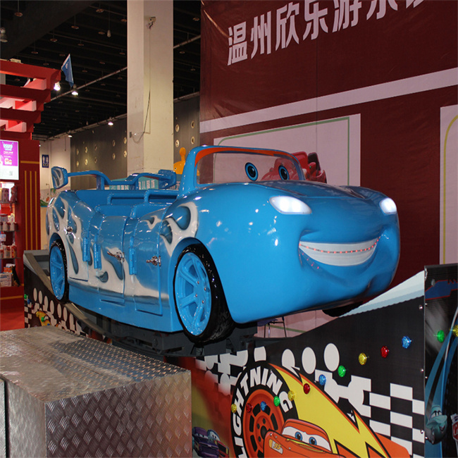 笑臉飄車